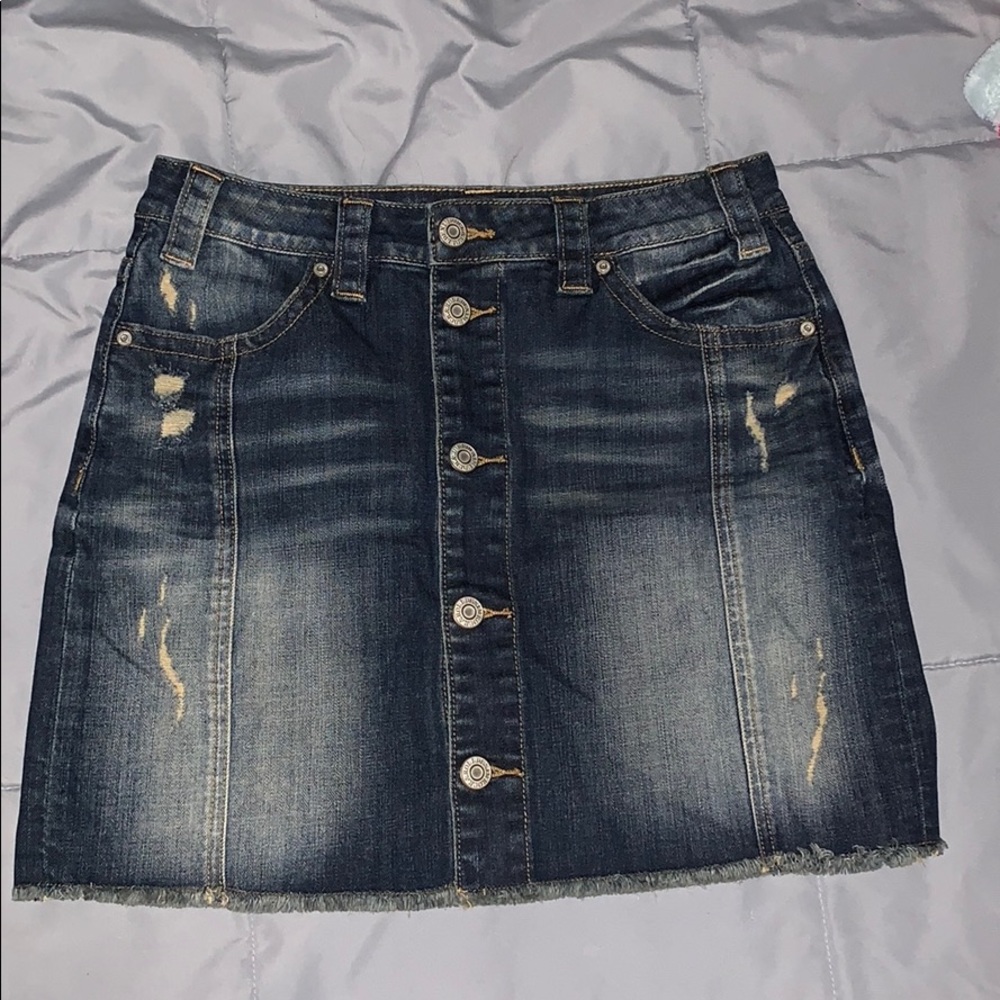 High-Wasted Skirt Size 27